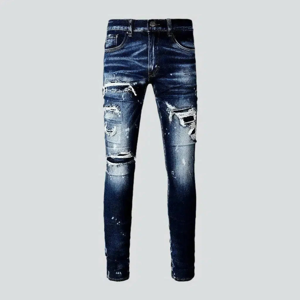 Dark-wash men's grunge jeans